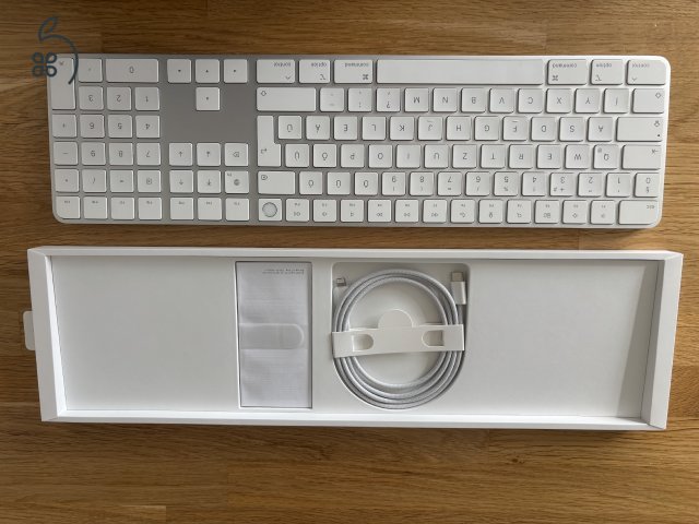 Apple Magic Keyboard - Touch ID - numpad - fehér ( MK2C3MG/A)