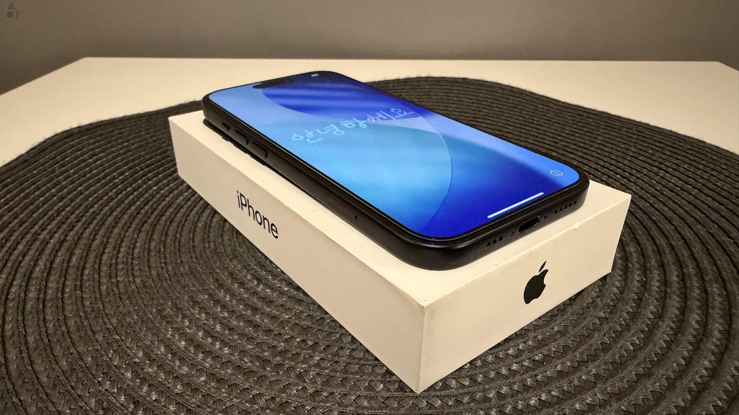 Apple iPhone 15 128 Gb 100% akkumulátor