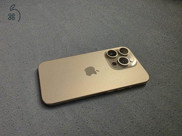 15 pro Natural Titanum.