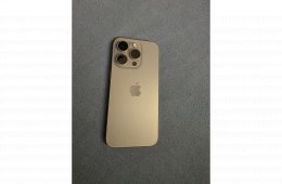 15 pro Natural Titanum.