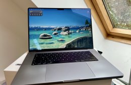 MacBook Pro 16