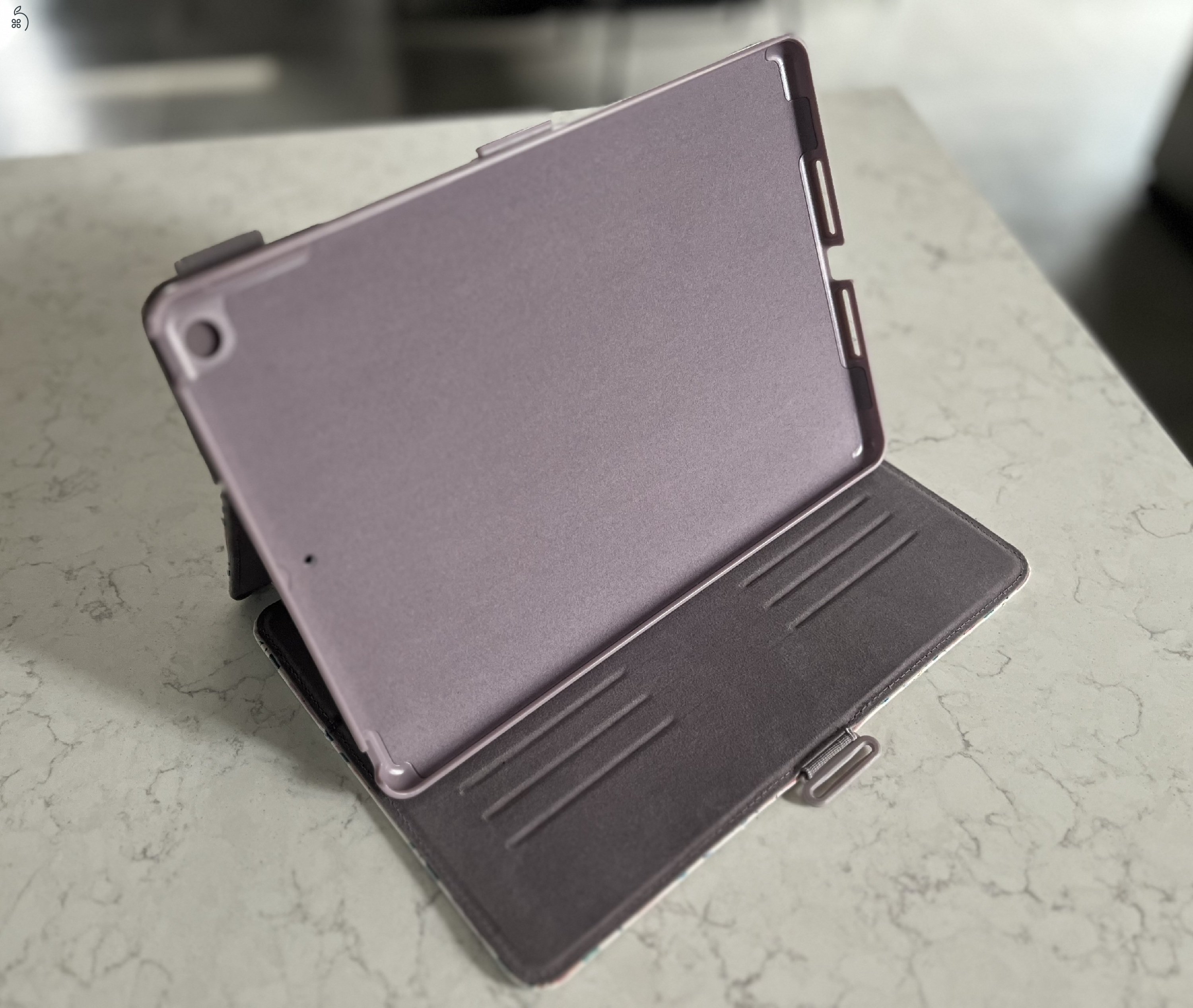 8. generációs iPad eladó