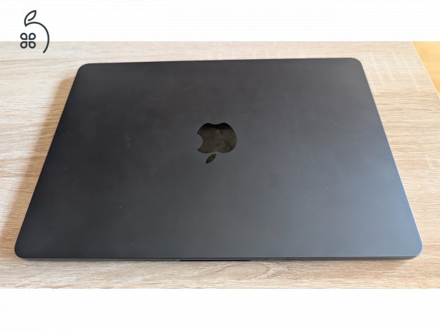 Eladó MacBook Air 13” M2 – 8GB RAM / 500GB SSD – kiváló állapot