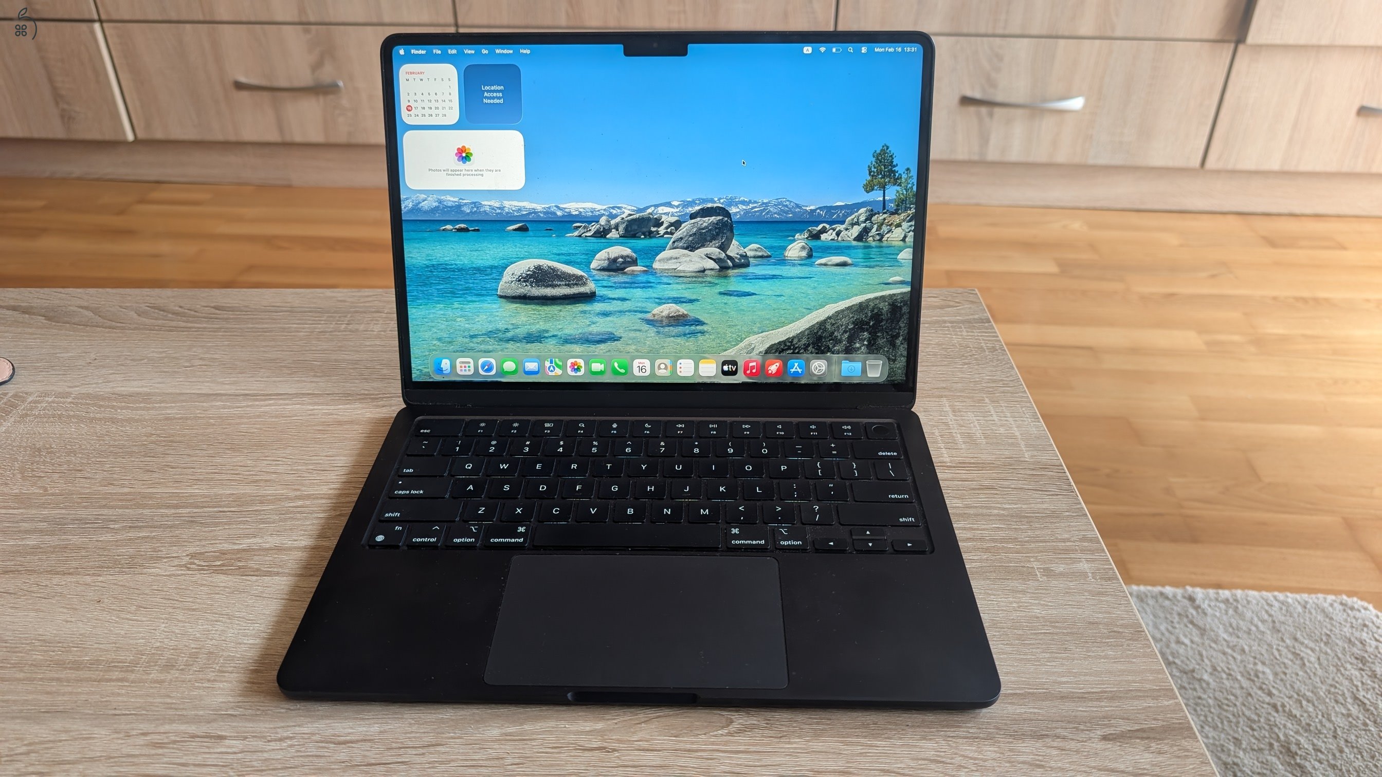 Eladó MacBook Air 13” M2 – 8GB RAM / 500GB SSD – kiváló állapot