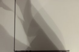 Eladó Macbook Air 15 M2 256