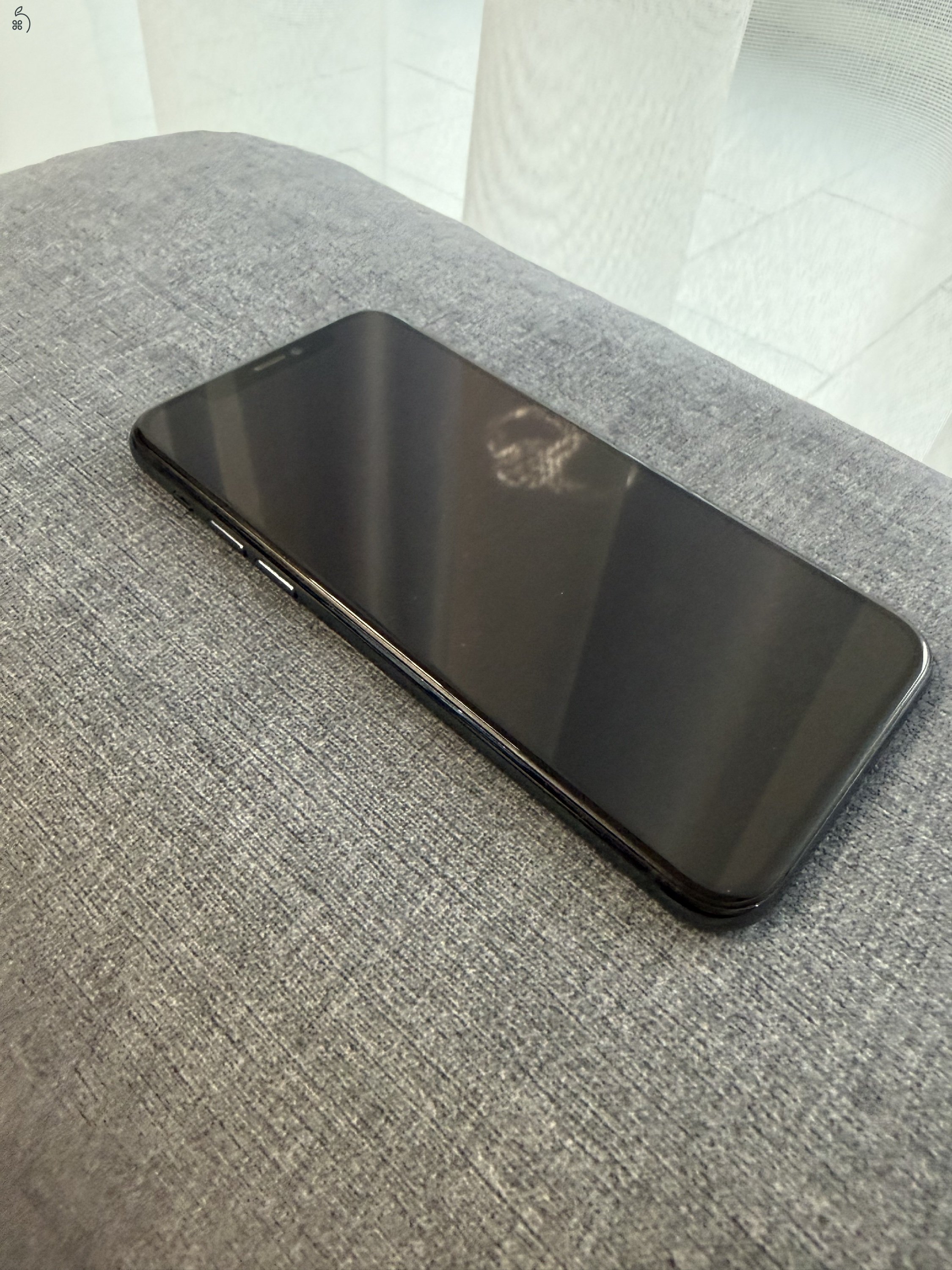iPhone 11 Pro 256Gb - Szép állapotú - Gyári független