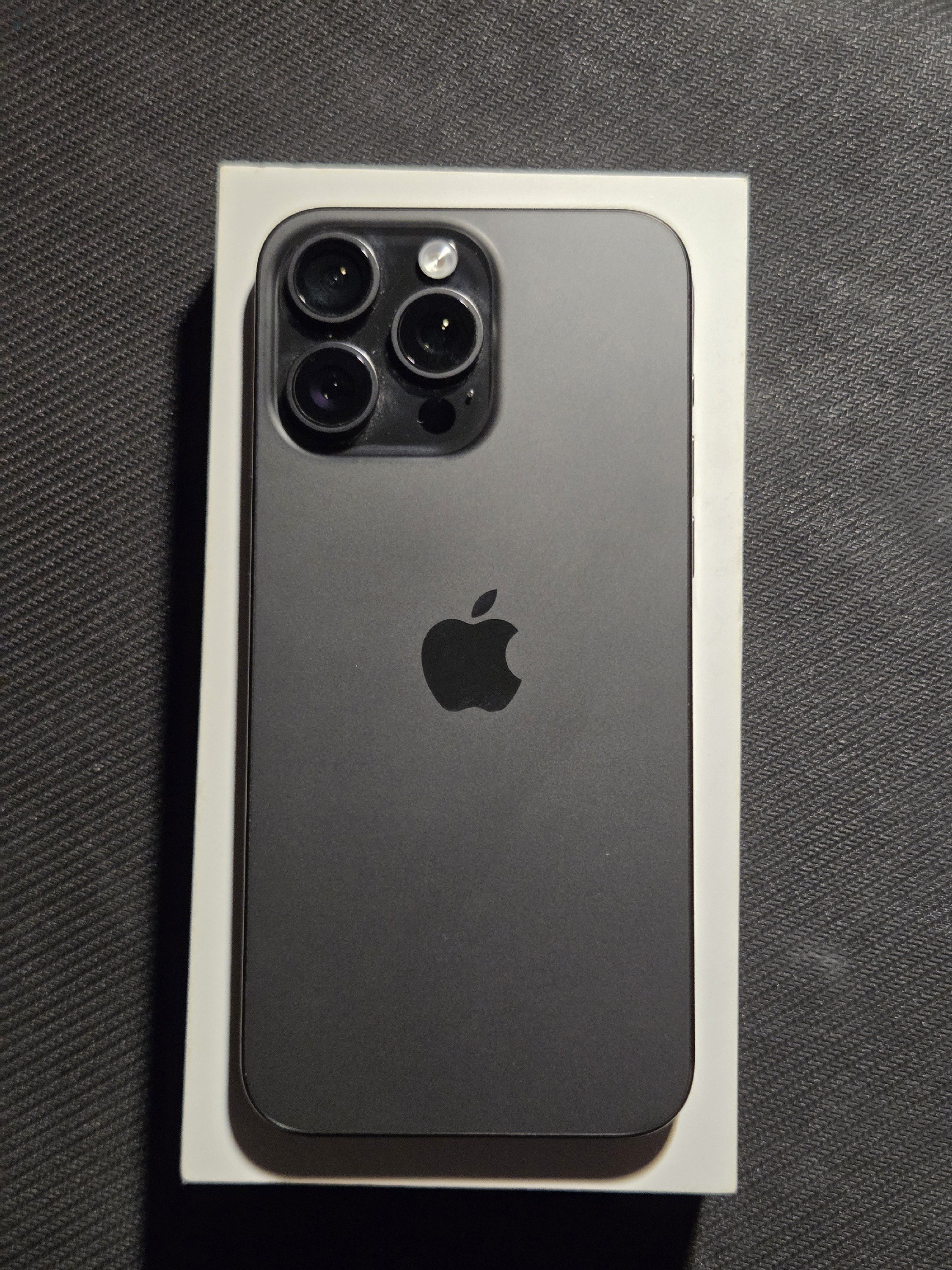 iPhone 15 Pro Max 256GB 86%