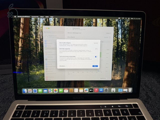 Apple Macbook Pro 13 Touchbar 2022 M2 8GB/256GB Silver/Magyar bill./Akku:97%