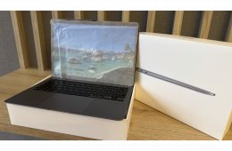 MacBook Air 13” (2021) – M1, 8GB/256GB