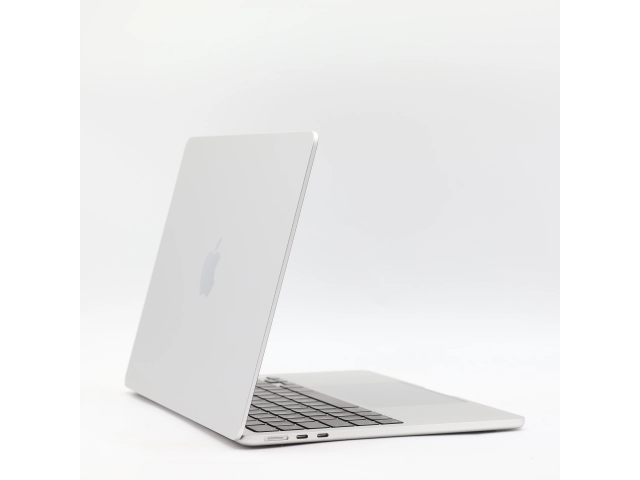 1 év garanciával! Felújított Apple Macbook AIR M2 2022 256 GB Silver