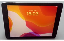 Apple iPad Pro 9,7″ – 128 GB – szürke – karc- és sérülésmentes