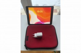 Apple iPad Pro 9,7″ – 128 GB – szürke – karc- és sérülésmentes