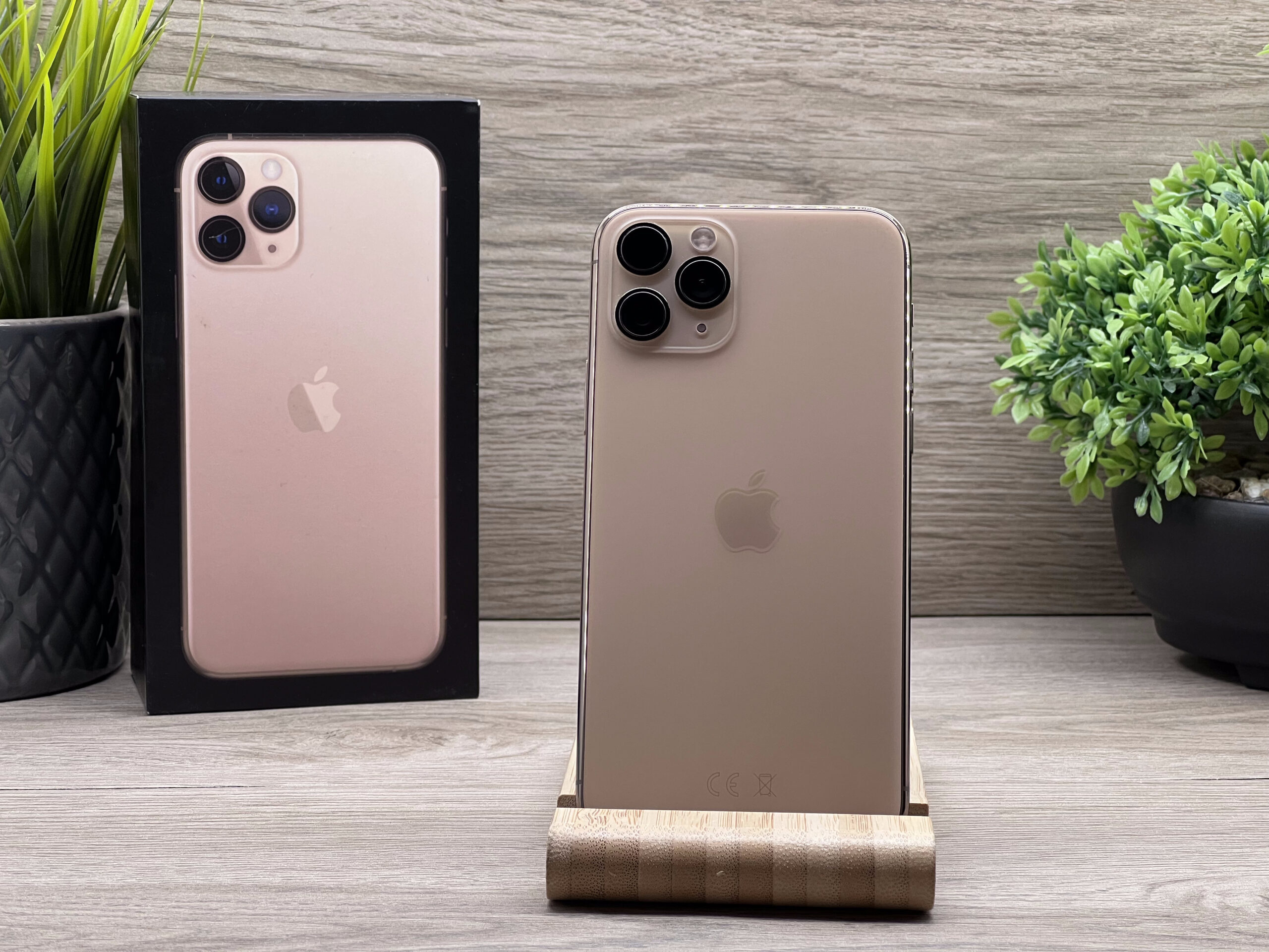 iPhone 11 Pro Gold 64GB 2 ÉV Garanciával Számlával