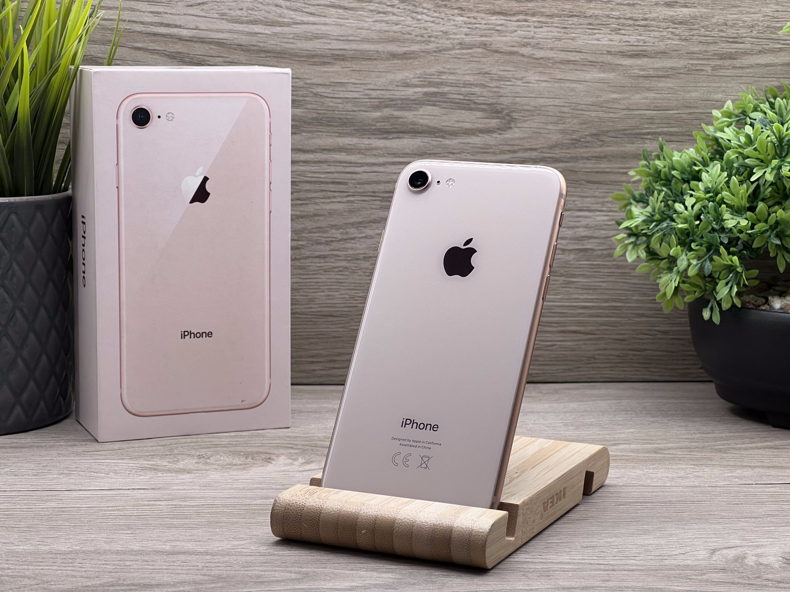 iPhone 8 Gold 64GB 2 ÉV Garanciával 100%