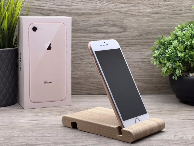 iPhone 8 Gold 64GB 2 ÉV Garanciával 100%
