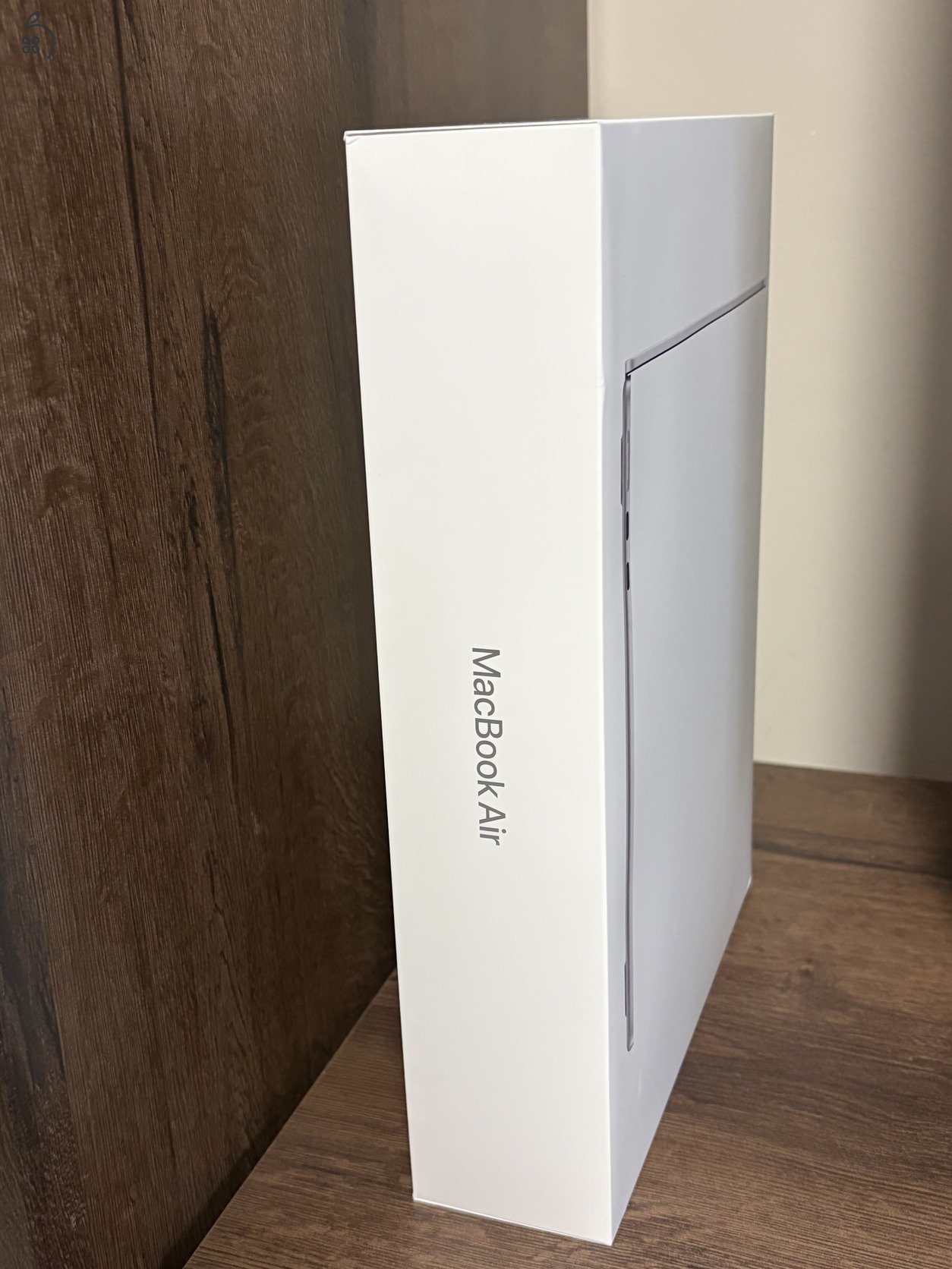 ÚJ, bontatlan MacBook AIR 13,6” M4 Chip ALZA számla! 3 év garancia