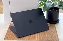 Hibátlan MacBook Air 2024 M3 13” Midnight 256GB 8GB 2 ÉV Garanciával 94%