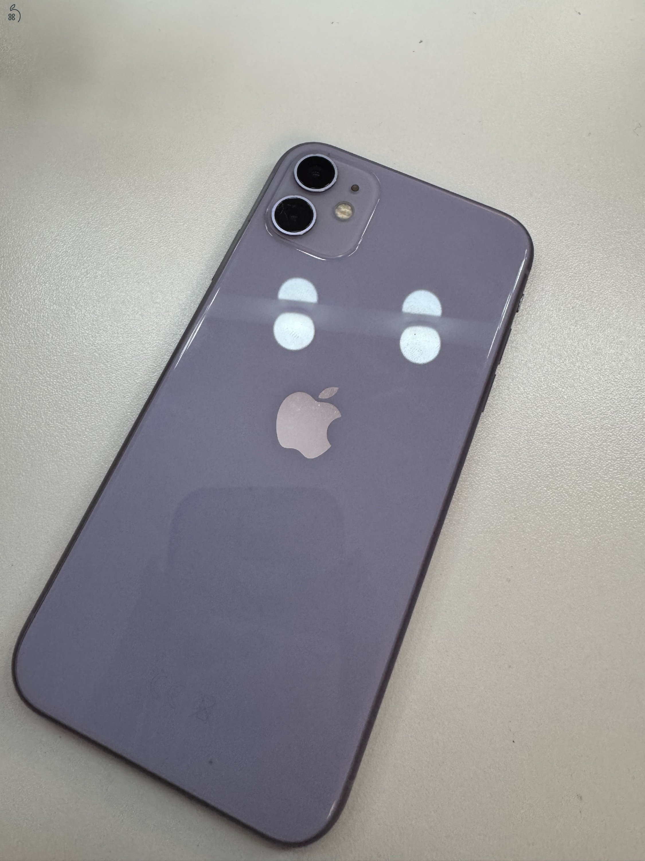 Iphone 11 Lila, Aku:73%, 64gb