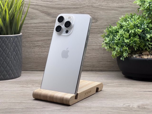 Hibátlan iPhone 15 Pro Max White Titanium 512GB 2 ÉV Garanciával 91%