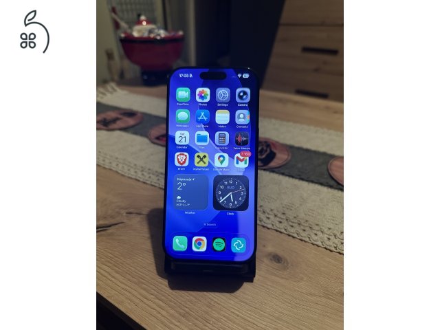 iPhone 16 Pro fekete színben