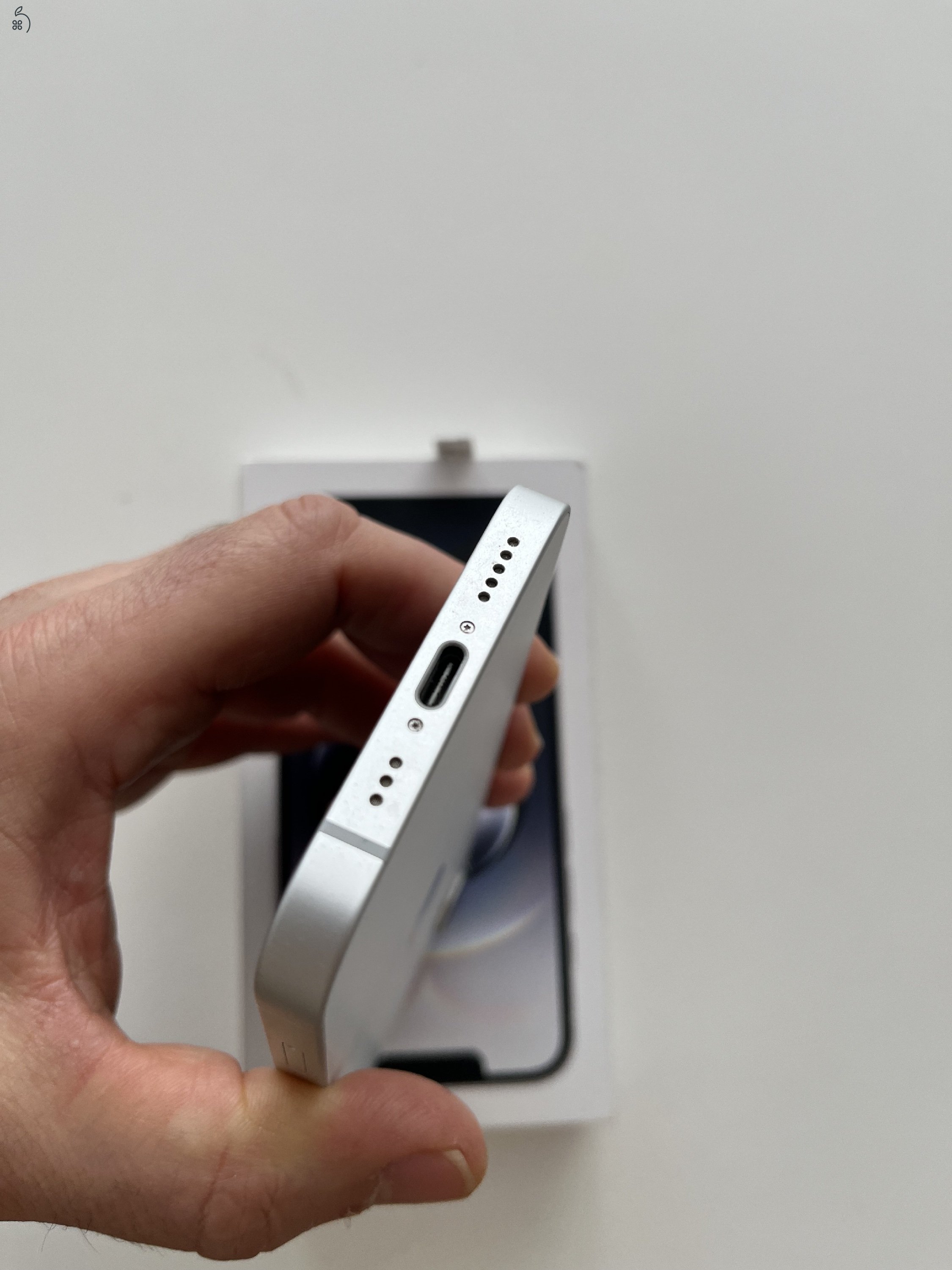 iPhone 16e 128GB Apple garancia! Akku 100%!