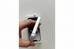 iPhone 16e 128GB Apple garancia! Akku 100%!