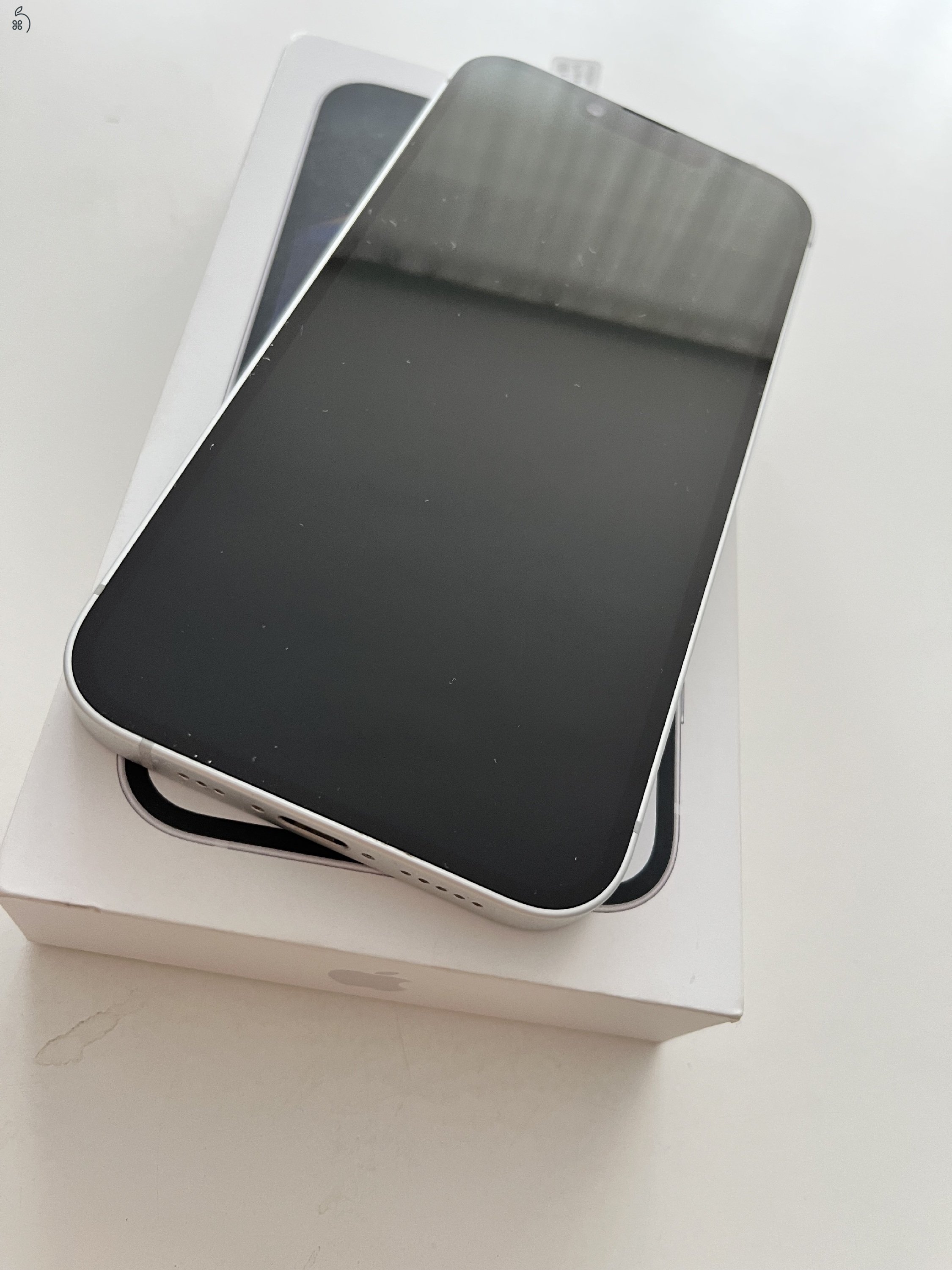 iPhone 16e 128GB Apple garancia! Akku 100%!