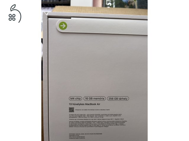 Macbook Air 13 M4 Magyar Égkék