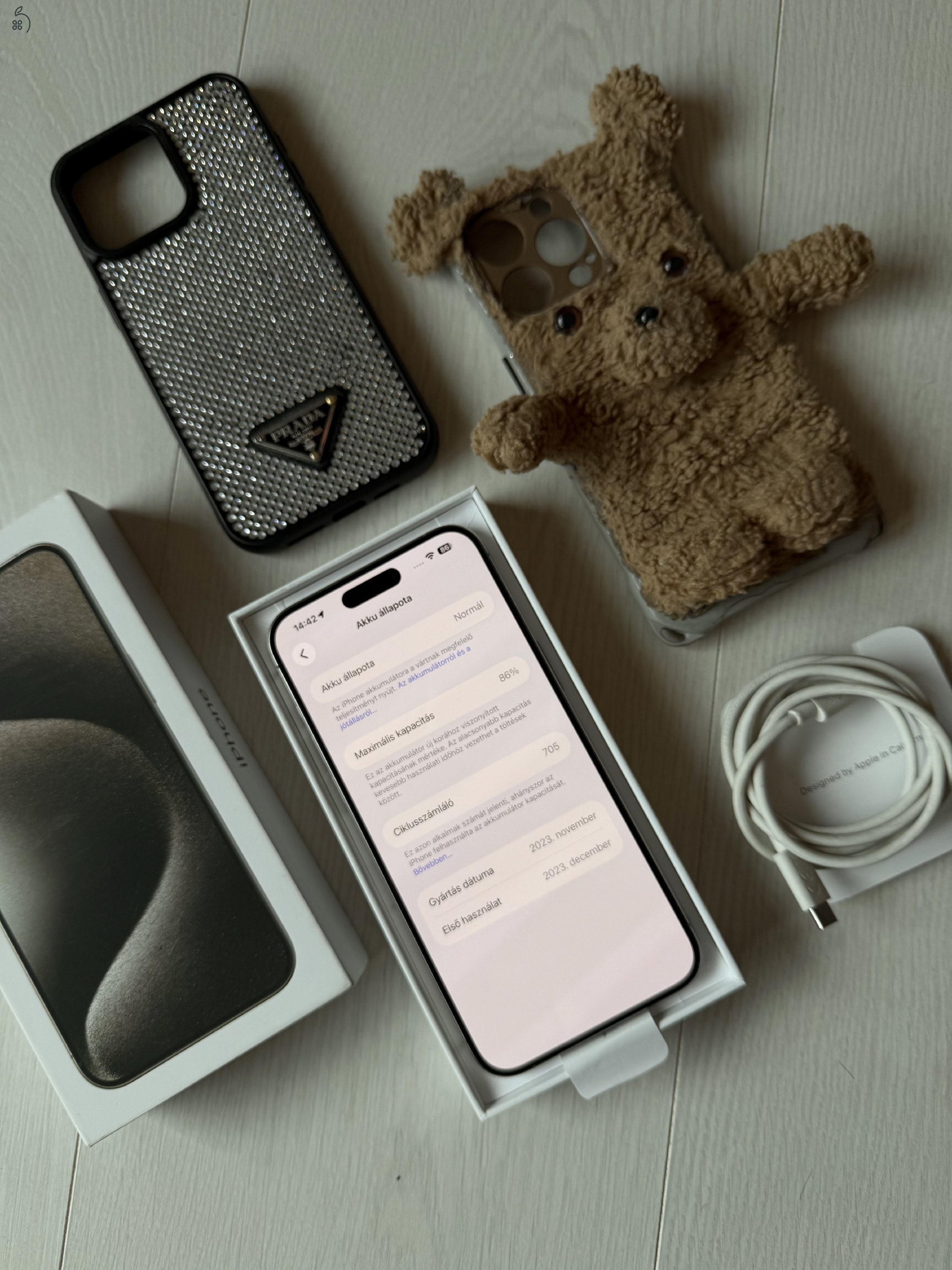 iPhone 15 pro max - 512 GB - fehér, kártyafüggetlen