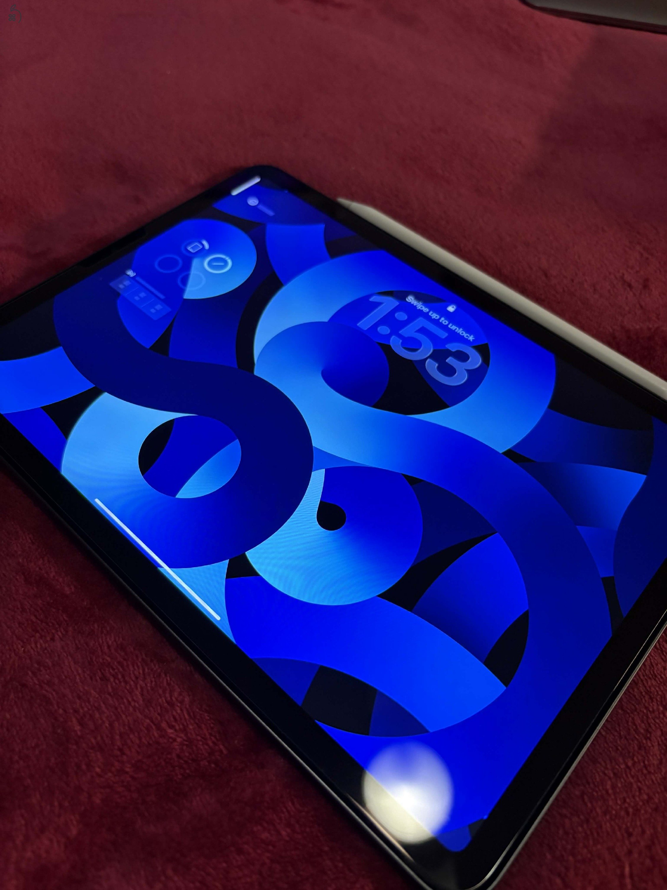 iPad Air 5. generáció (WiFi, 64GB) + Apple Pencil 2