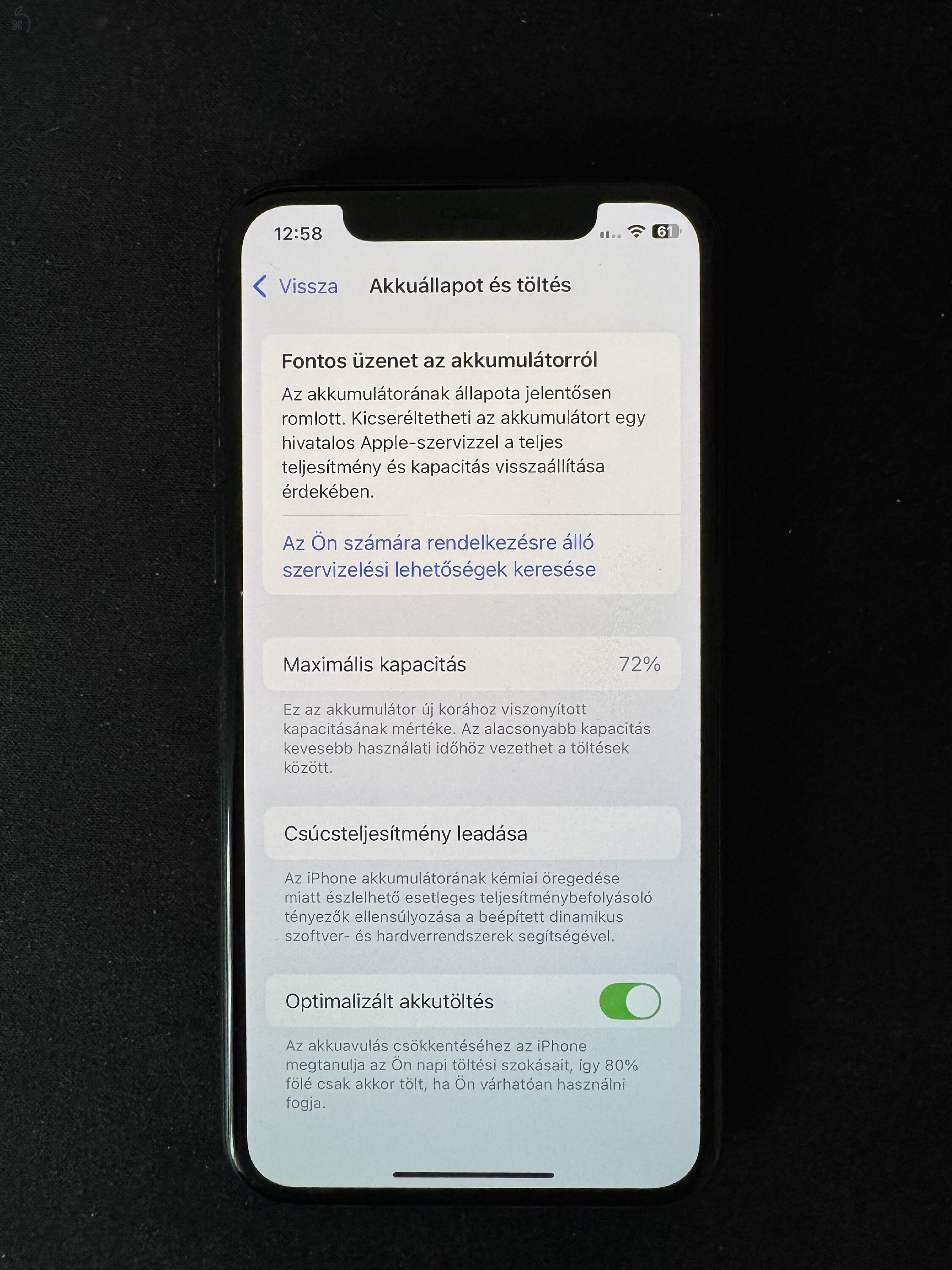 Használt, szép állapotú iPhone 11 Pro 64gb összes gyári tartozékával, tokkal, extra kábellel