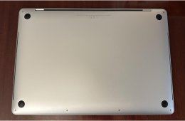 Eladó MacBook Pro 2019, 16