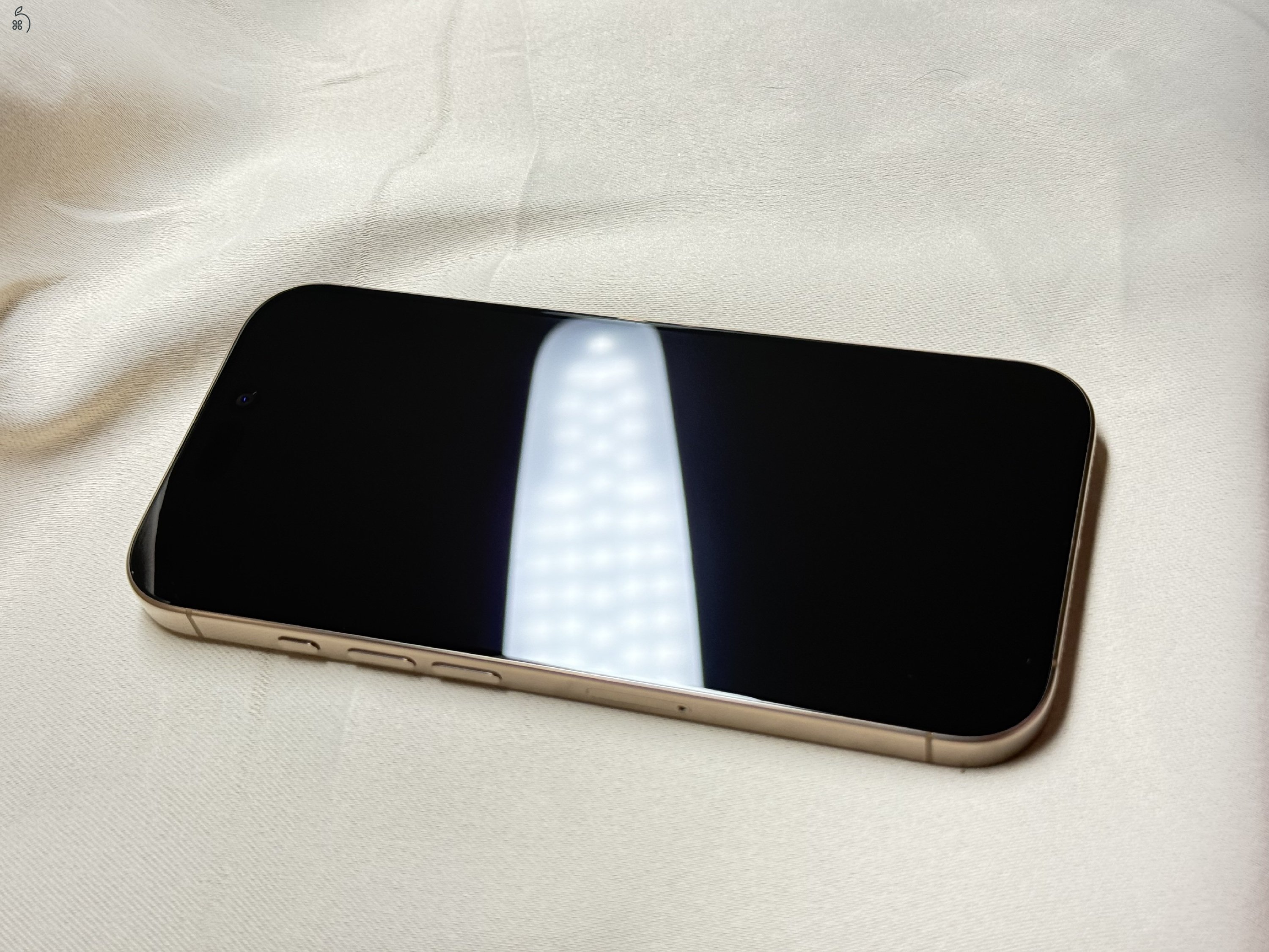 iPhone 16 Pro 128GB Desert Titanium