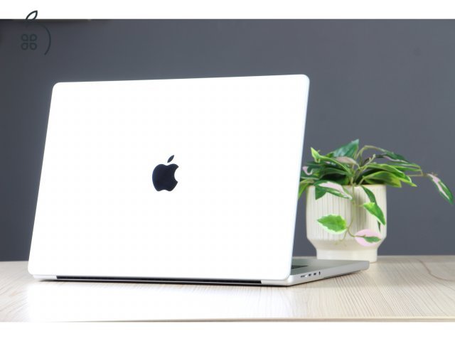Apple Macbook Pro 16