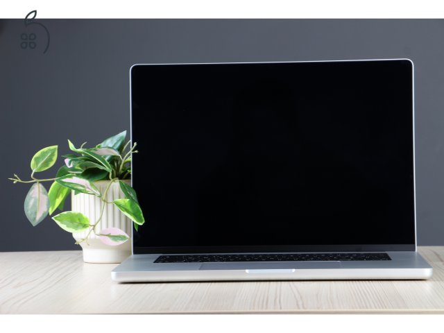 Apple Macbook Pro 16