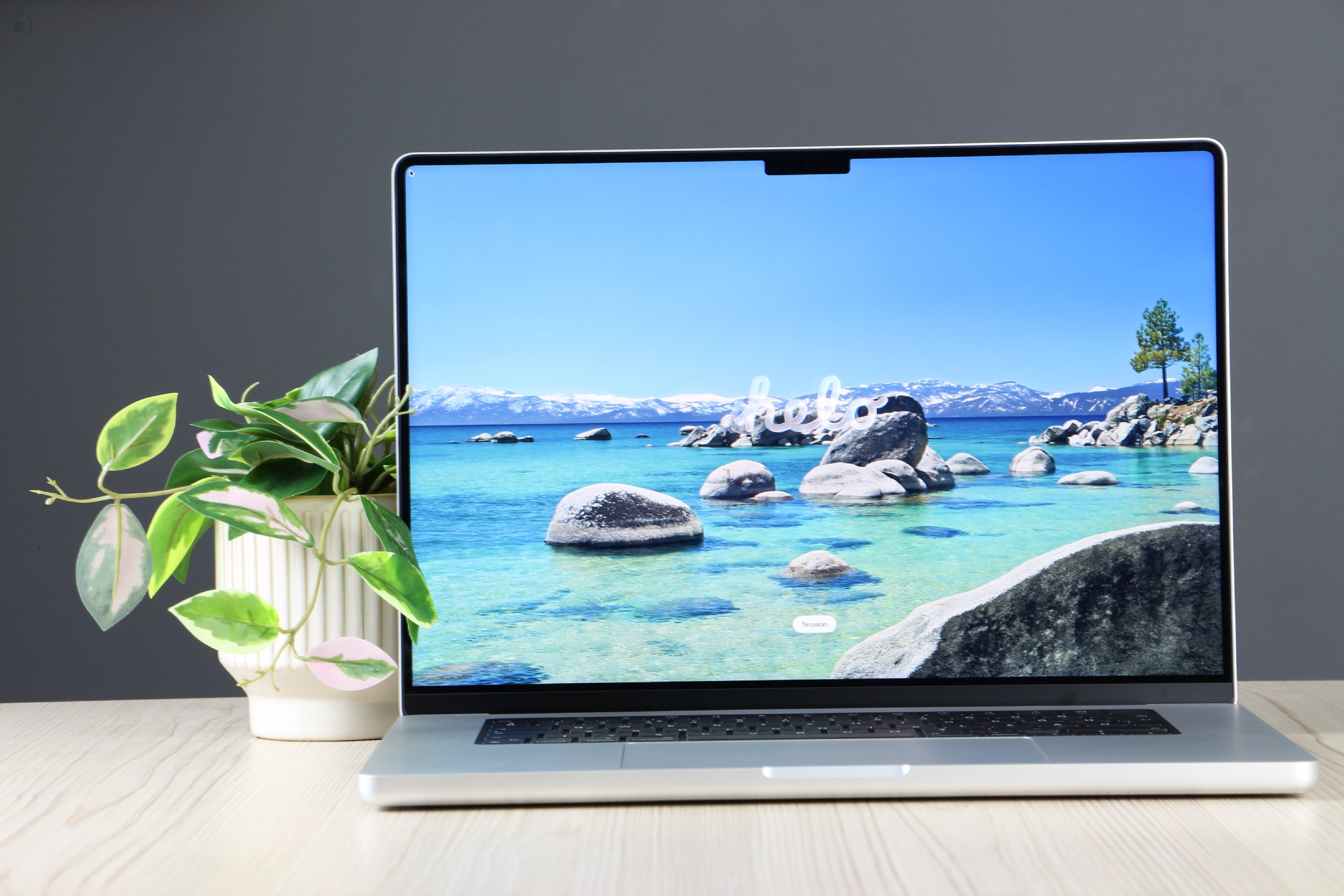 Apple Macbook Pro 16