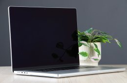 Apple Macbook Pro 16