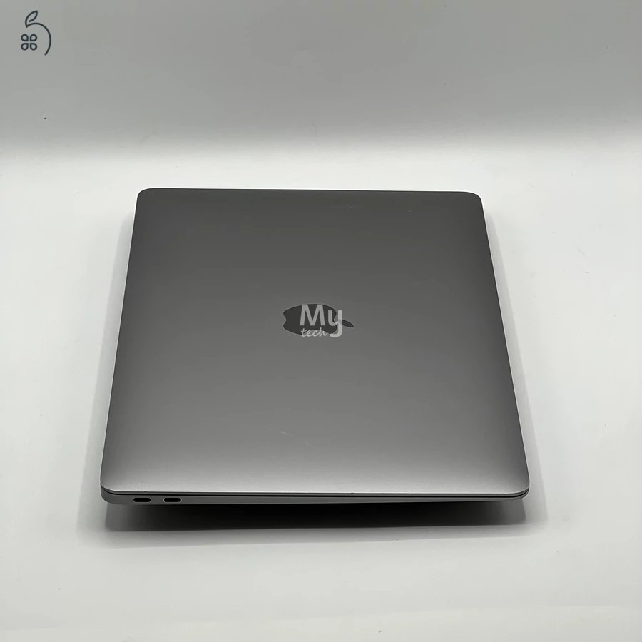 MacBook Air 13″ 2020, M1 8 Cores, 16 GB RAM, 7 core GPU, 256 GB SSD 27% Áfás  (0347AB-4392)