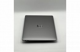 MacBook Air 13″ 2020, M1 8 Cores, 16 GB RAM, 7 core GPU, 256 GB SSD 27% Áfás  (0347AB-4392)