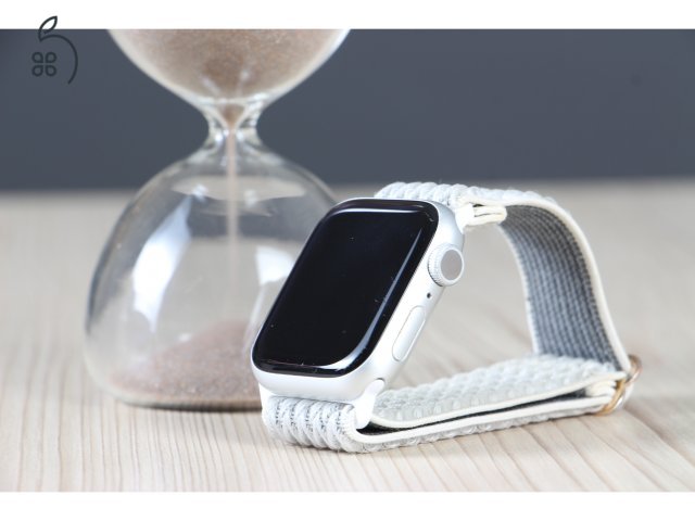 Apple Watch Series 9 41mm GPS ezüst B US-7663