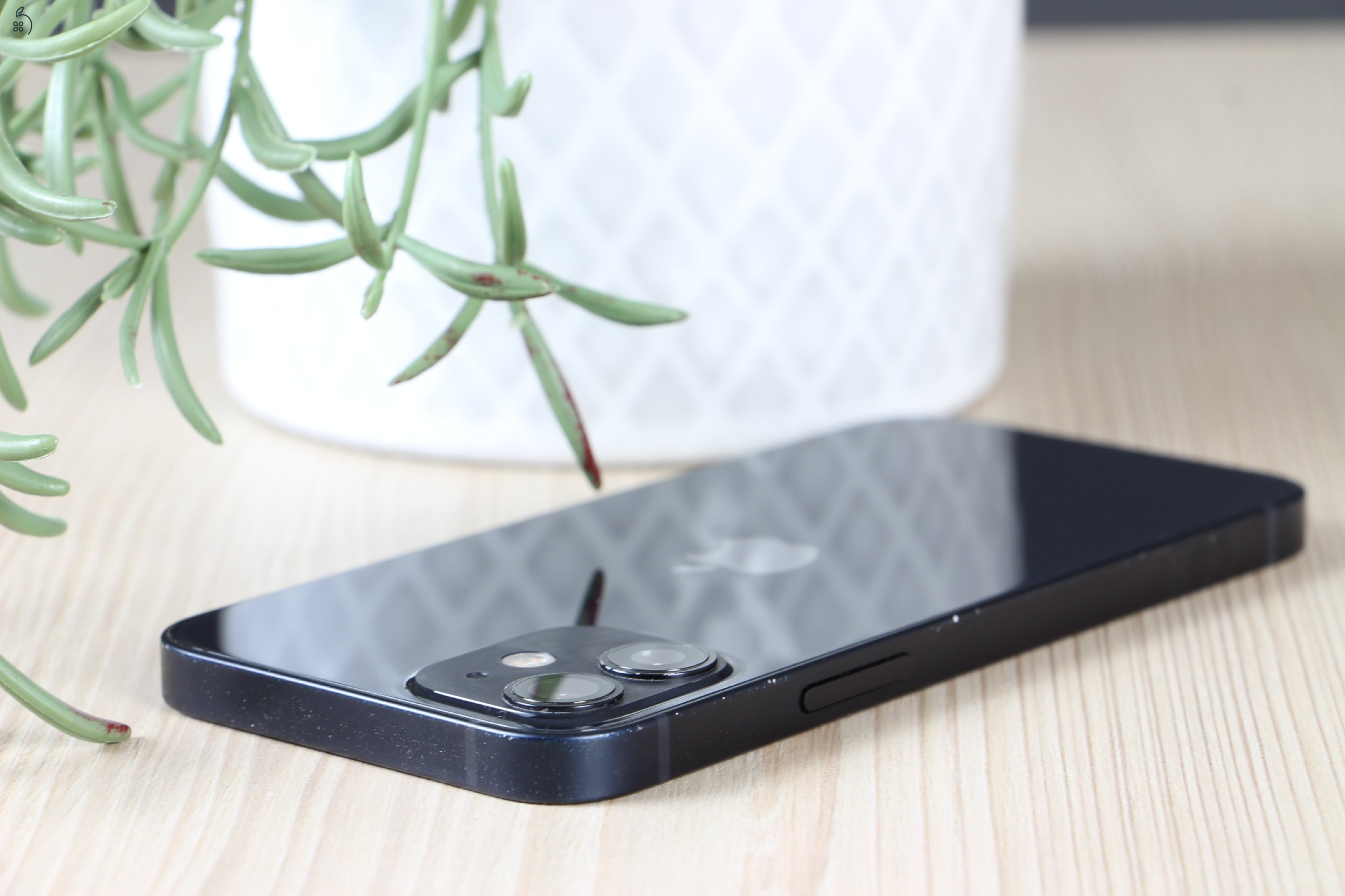 Apple iPhone 12 mini 64GB Midnight C+ US-7712