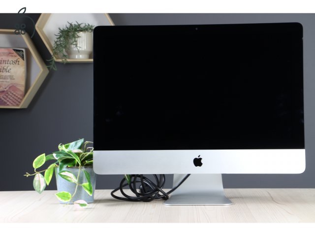 Apple iMac 21.5