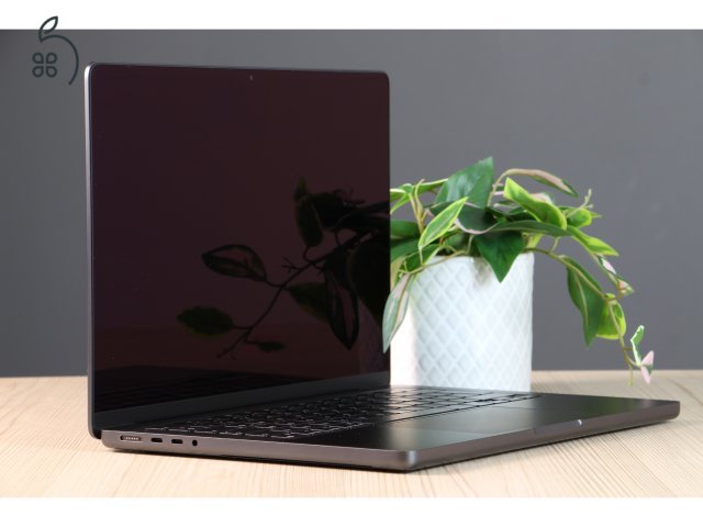 Apple Macbook Pro 14