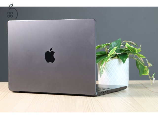 Apple Macbook Pro 14