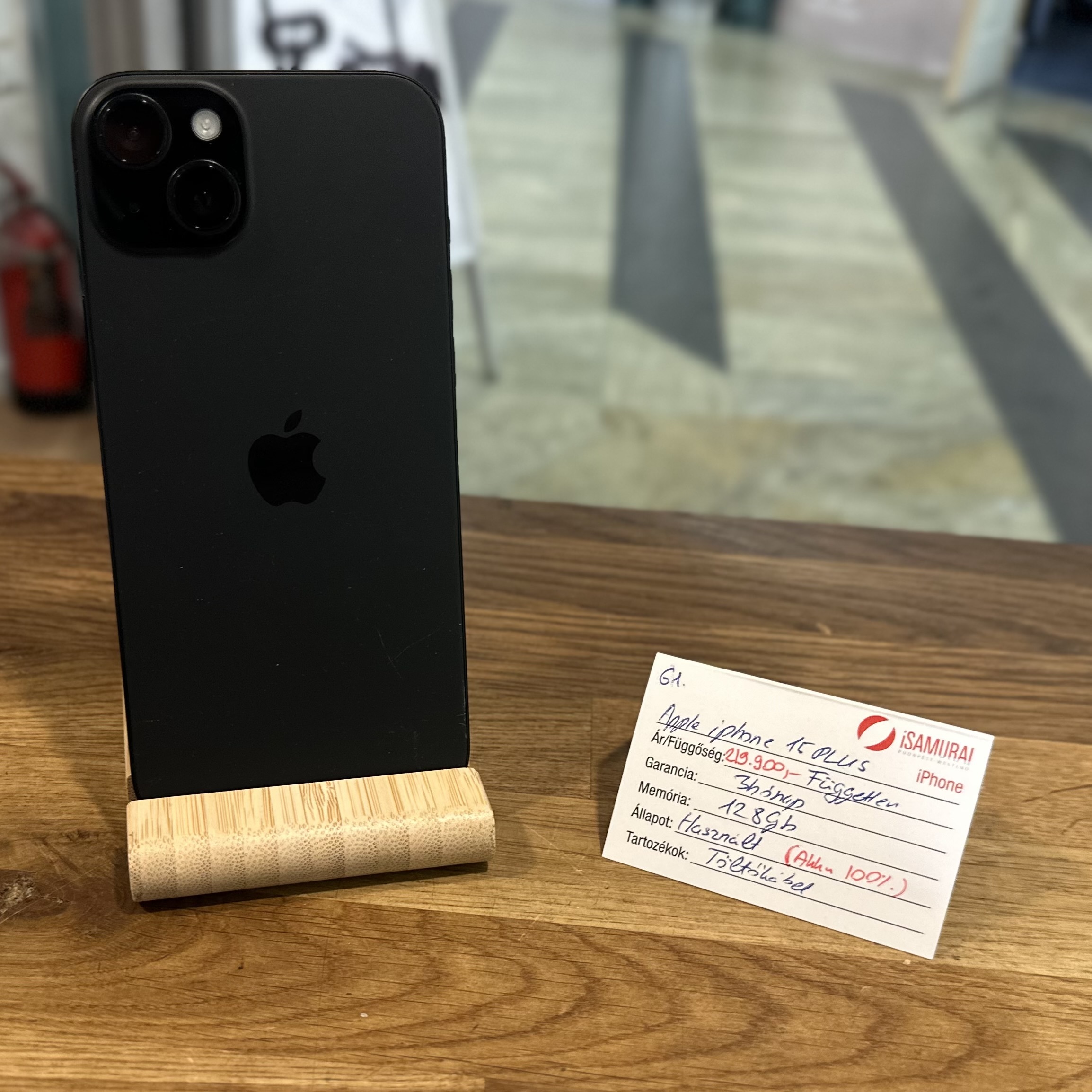 Apple iPhone 15 Plus - 128 GB - Fekete - Akku 100% (61.)