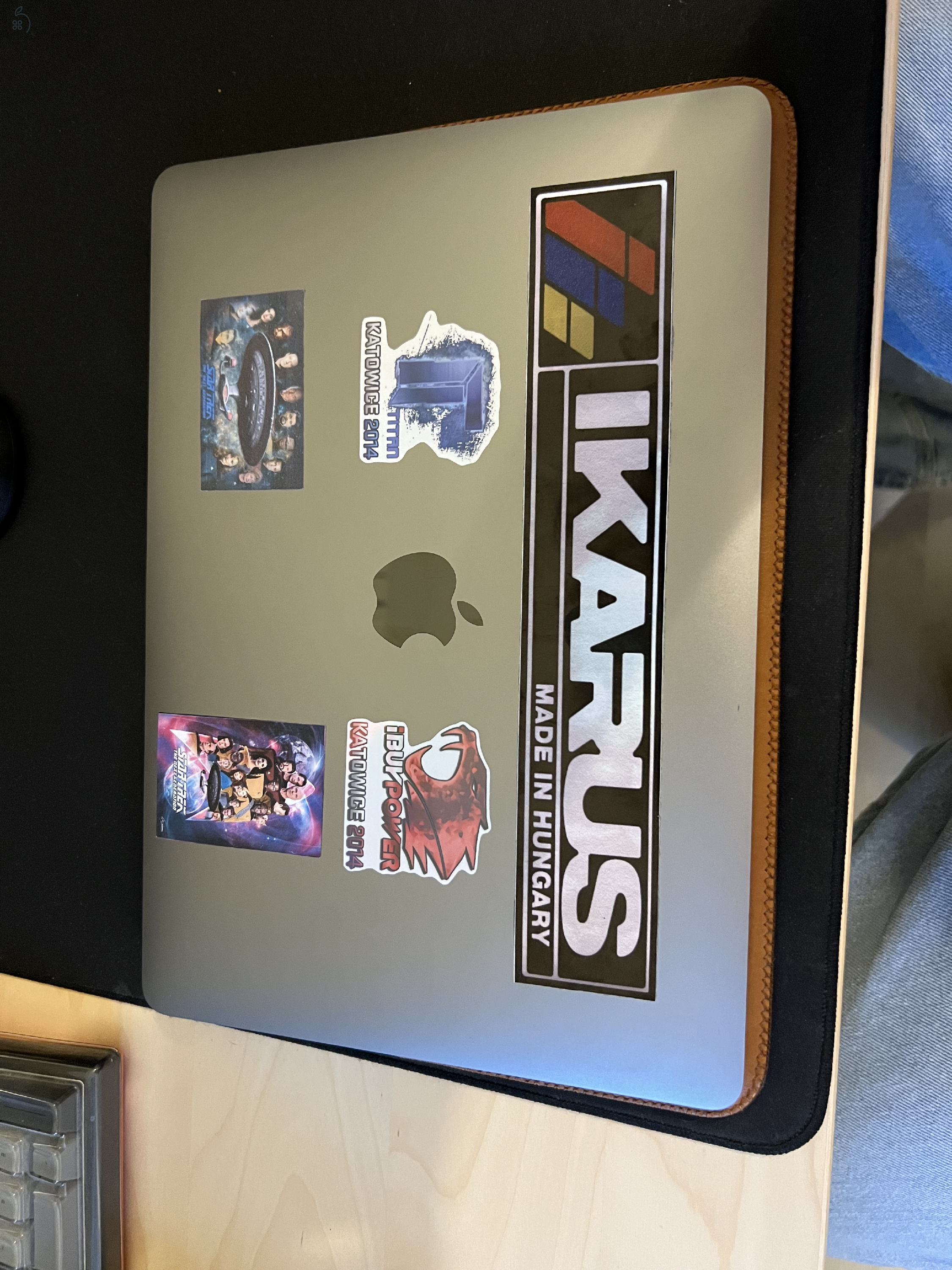 (2020) Apple MacBook Air 13.3 M1 (256 GB)