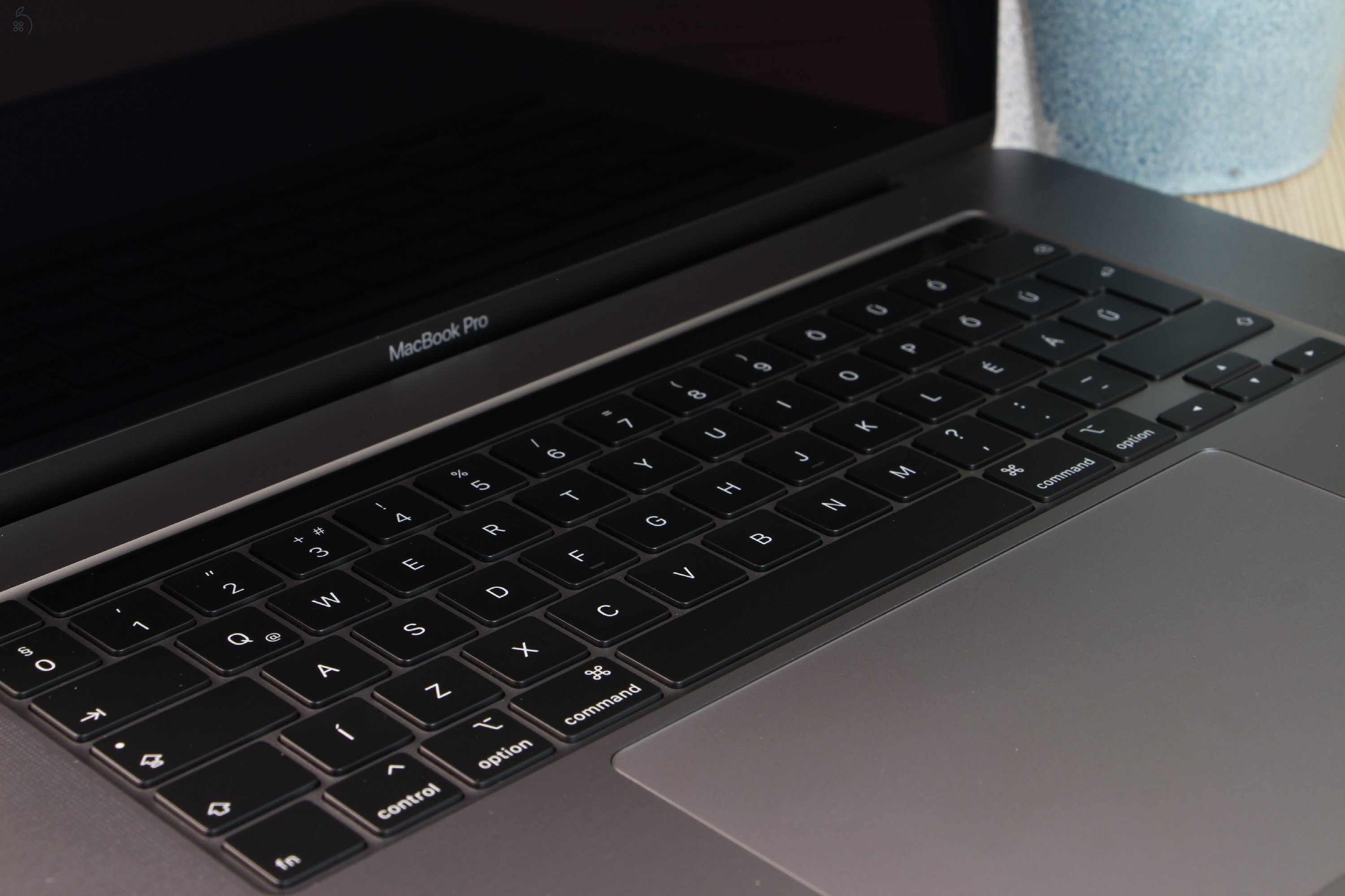 Apple Macbook Pro 16