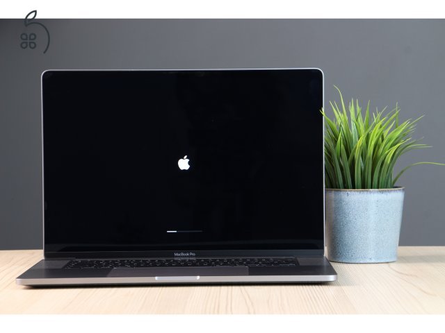 Apple Macbook Pro 16