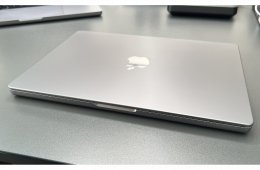 Apple MacBook Pro 14