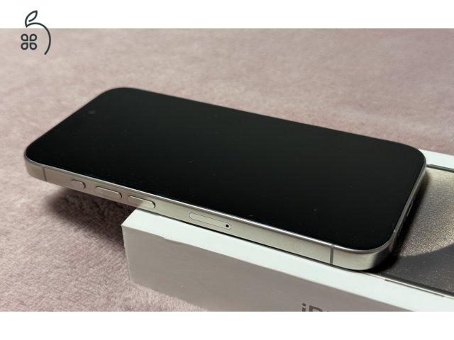 iPhone 15 Pro 128GB - AKKU 89% - kártyafüggetlen, karcmentes állapotban